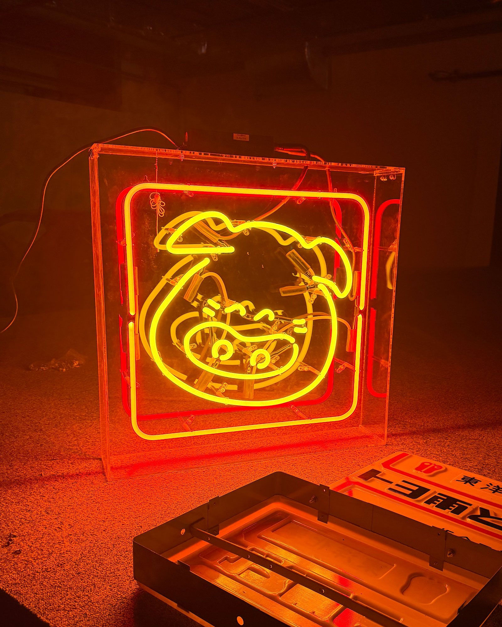 Neon pig detail at The Garage by Gisèle Racing